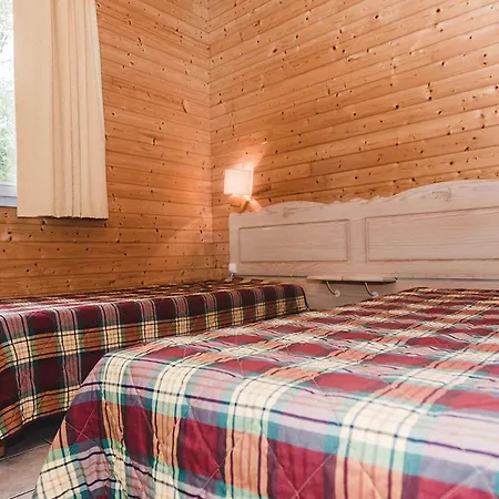 Accessible Family For 6 Moutiers-Sous-Chantemerle