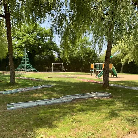 Accessible Family For 6 Moutiers-Sous-Chantemerle
